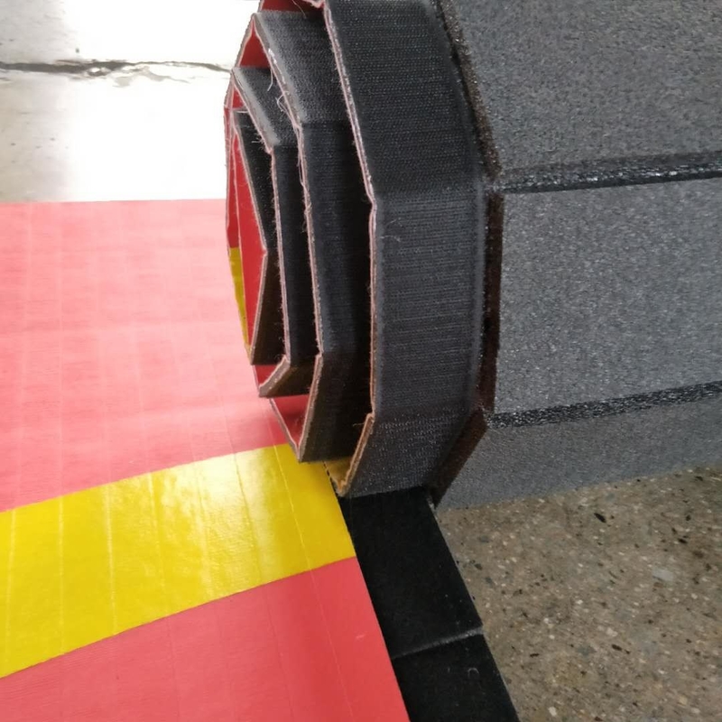 De vinyloppervlakte plakte XPE-Schuimontwikkeling Jiu Jitsu Mats Rollable Water Mold Resistant